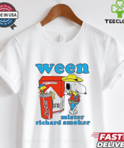 Snoopy and Woodstock Peanuts ween mister richard smoker shirt