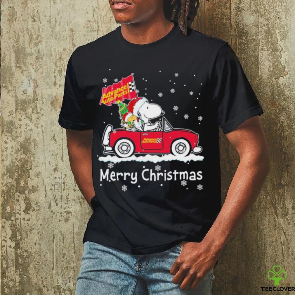 Snoopy and Woodstock drive car Advance auto parts merry christmas shirt Snoopy and Woodstock drive car Advance auto parts merry christmas shirt