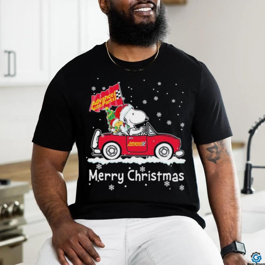 Snoopy and Woodstock drive car Advance auto parts merry christmas shirt Snoopy and Woodstock drive car Advance auto parts merry christmas shirt