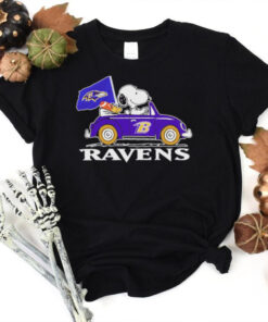 Snoopy and Woodstock driving car Baltimore Ravens hoodie, sweater, longsleeve, shirt v-neck, t-shirt