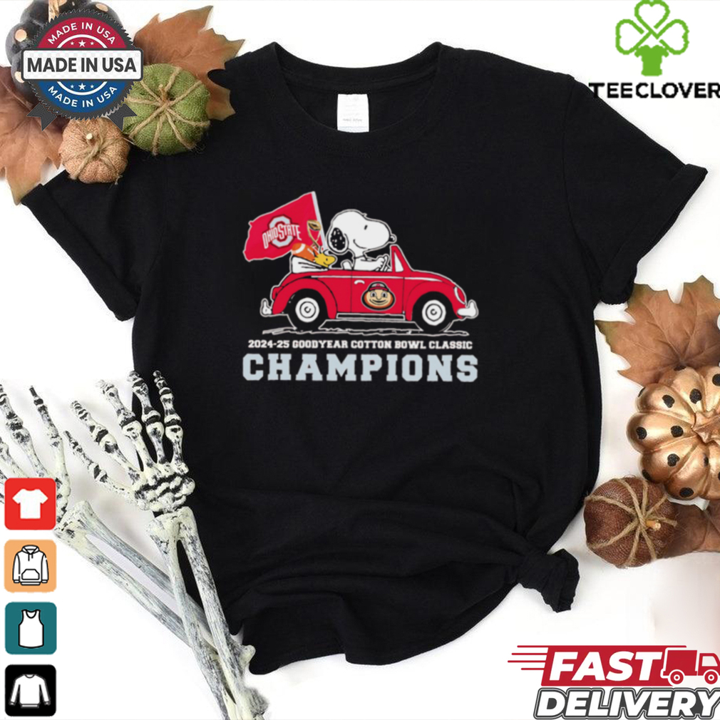 Snoopy and Woodstock driving car Ohio State Buckeyes 2025 Cotton Bowl champions shirt Snoopy and Woodstock driving car Ohio State Buckeyes 2025 Cotton Bowl champions shirt