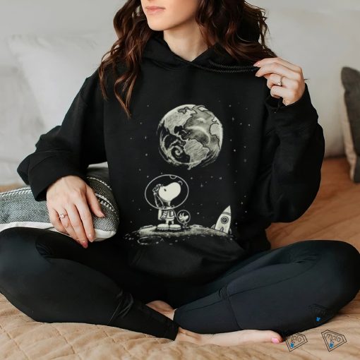 Snoopy and Woodstock earth from the moon hoodie, sweater, longsleeve, shirt v-neck, t-shirt