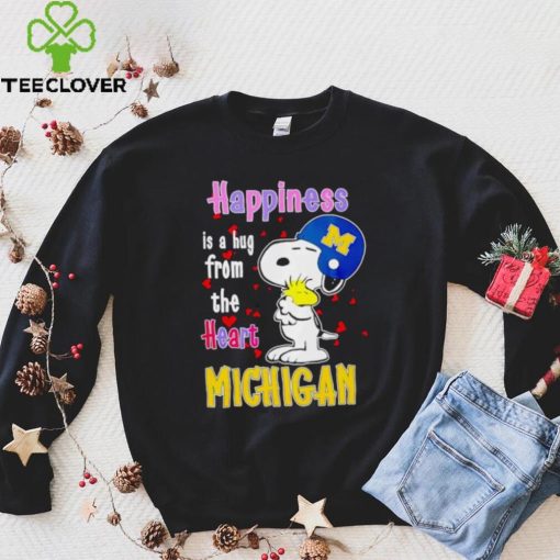 Snoopy and Woodstock happiness is a hug from the heart Michigan Wolverines hoodie, sweater, longsleeve, shirt v-neck, t-shirt