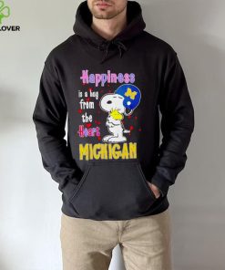 Snoopy and Woodstock happiness is a hug from the heart Michigan Wolverines hoodie, sweater, longsleeve, shirt v-neck, t-shirt