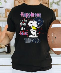 Snoopy and Woodstock happiness is a hug from the heart Tennessee Titans hoodie, sweater, longsleeve, shirt v-neck, t-shirt