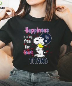 Snoopy and Woodstock happiness is a hug from the heart Tennessee Titans hoodie, sweater, longsleeve, shirt v-neck, t-shirt