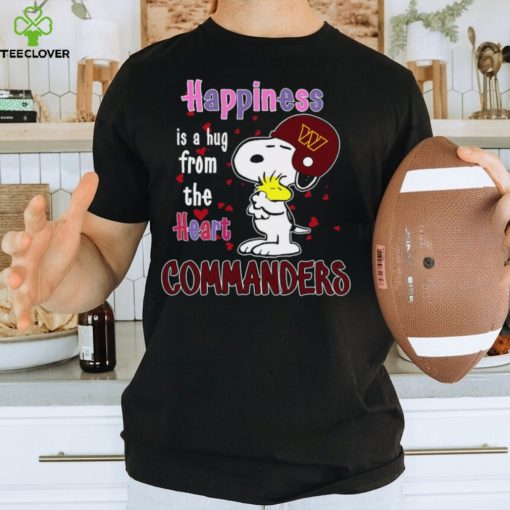 Snoopy and Woodstock happiness is a hug from the heart Washington Commanders hoodie, sweater, longsleeve, shirt v-neck, t-shirt