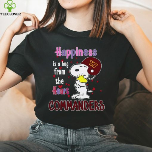 Snoopy and Woodstock happiness is a hug from the heart Washington Commanders hoodie, sweater, longsleeve, shirt v-neck, t-shirt