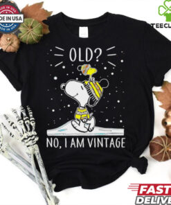 Snoopy and Woodstock old no I am vintage Christmas 2024 shirt
