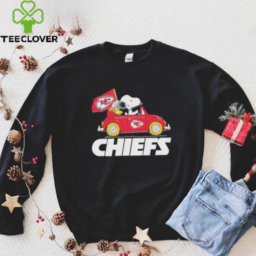 Snoopy and woodstocks driver car Kansas city Chiefs hoodie, sweater, longsleeve, shirt v-neck, t-shirt