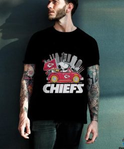 Snoopy driving a car in city Chiefs Kansas city Chiefs hoodie, sweater, longsleeve, shirt v-neck, t-shirt