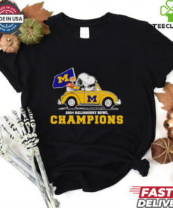 Snoopy driving car 2024 Reliaquest Bowl Champions Michigan Wolverines shirt