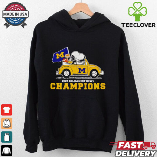 Snoopy driving car 2024 Reliaquest Bowl Champions Michigan Wolverines shirt