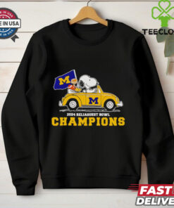 Snoopy Driving Car 2024 ReliaQuest Bowl Champions Michigan Wolverines T-shirt, featuring Snoopy in a car design, unisex fit, Michigan Wolverines football fan gear, ReliaQuest Bowl championship shirt.