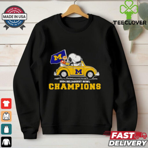 Snoopy driving car 2024 Reliaquest Bowl Champions Michigan Wolverines shirt