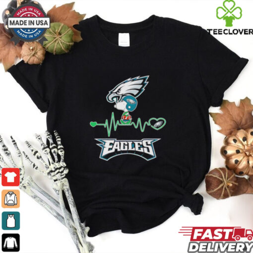 Snoopy heartbeat Philadelphia Eagles shirt Limited Edition