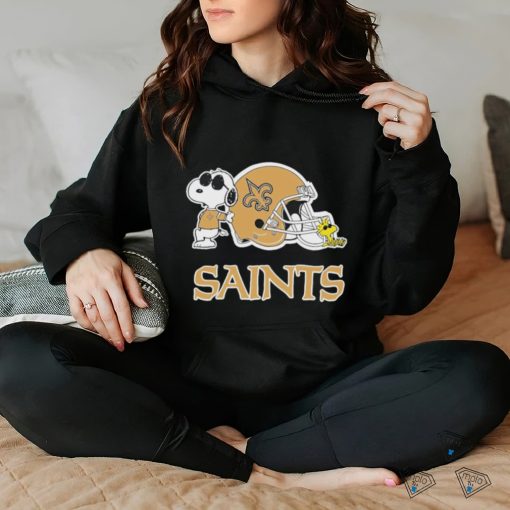 Snoopy helmet New Orleans Saints shirt