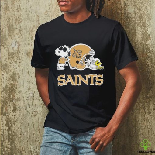 Snoopy helmet New Orleans Saints shirt