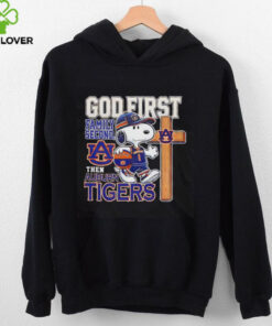 Snoopy walking God first family second then Auburn Tigers shirt