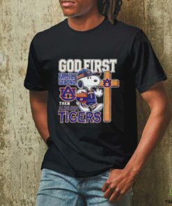 Snoopy walking God first family second then Auburn Tigers shirt