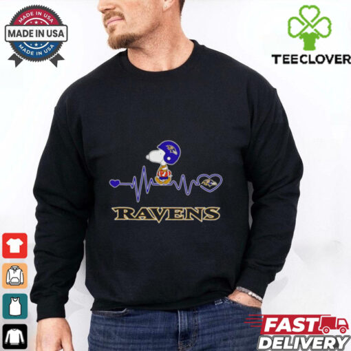 Snoopy walking on heartbeat Baltimore Ravens football shirt