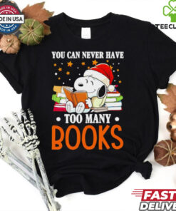Snoopy you can never have too many books shirt