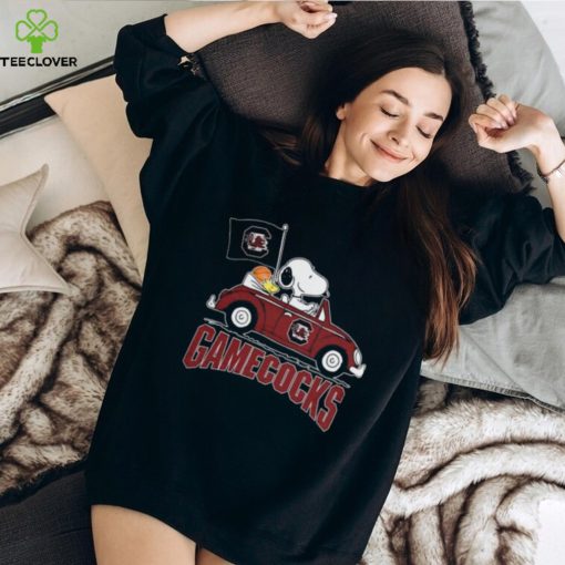 South Carolina Gamecocks Peanuts Snoopy Car Cartoon Sports Unisex T Shirt