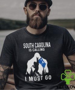 South Carolina is calling I must go Bigfoot flag hoodie, sweater, longsleeve, shirt v-neck, t-shirt