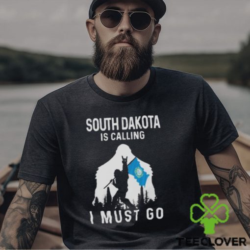 South Dakota is calling I must go Bigfoot flag hoodie, sweater, longsleeve, shirt v-neck, t-shirt