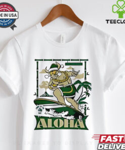 South Florida Bulls Hawaii Bowl Champions Shirt, celebrating the team's victory at the 2024 Hawaii Bowl. This shirt features bold graphics with the South Florida Bulls' logo and a design commemorating their championship win, making it a great way for fans to show their pride and support for the team.