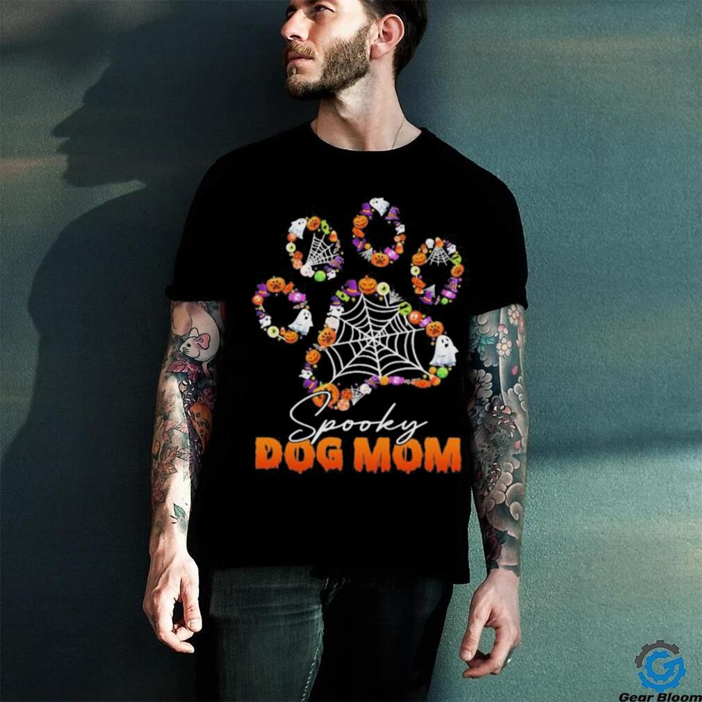 Spooky Dog Mom Paw Halloween 2023 Shirt Spooky Dog Mom Paw Halloween 2023 Shirt