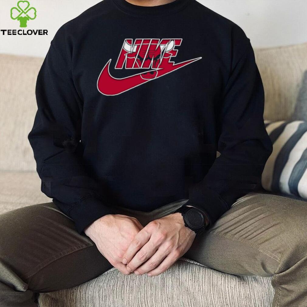 Sports Design Nike Logo Mix Chicago Bulls Unisex Sweatshirt - Teeruto