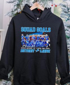 Squad goals Detroit Lions Reynolds Montgomery Goff St Brown signatures hoodie, sweater, longsleeve, shirt v-neck, t-shirt