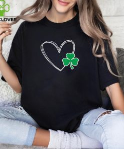 St Patricks Day Love Heart Clover Doodle Heart Kids Womens Shirt