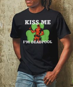 St Patrick’s Day T Shirt Kiss Me I’m Deadpool Shamrock hoodie, sweater, longsleeve, shirt v-neck, t-shirt