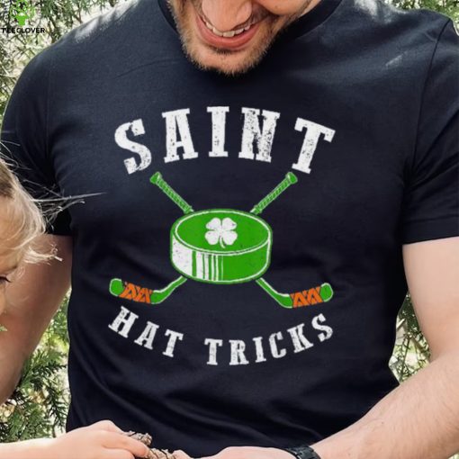 St. Patrick’s Day Saint Hat Tricks Hockey Shamrock Kids Boys Shirt