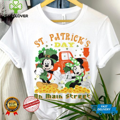 St. Patrick’s day Mickey and Minnie on main street shamrocks hoodie, sweater, longsleeve, shirt v-neck, t-shirt