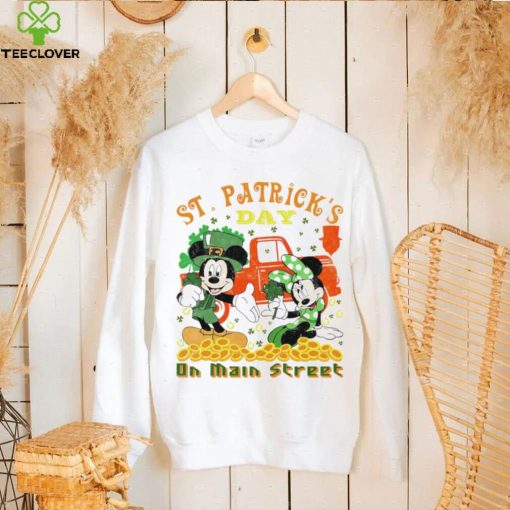 St. Patrick’s day Mickey and Minnie on main street shamrocks hoodie, sweater, longsleeve, shirt v-neck, t-shirt