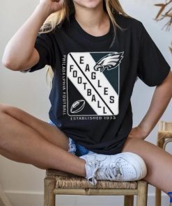 Starter Black Philadelphia Eagles Shield Graphic T shirt