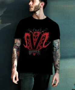 Stephanie Vaquer V Logo T Shirt