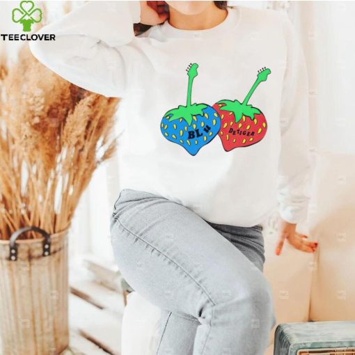 Strawberry Blu Detiger art hoodie, sweater, longsleeve, shirt v-neck, t-shirt