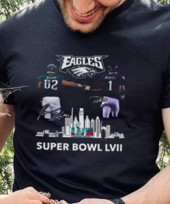 Super Bowl LVII Jalen Hurts and Travis Kelce Philadelphia Eagles skyline signatures shirt