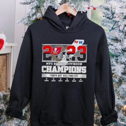 Tampa Bay Buccaneers 2023 NFC South Division Champions hoodie, sweater, longsleeve, shirt v-neck, t-shirt