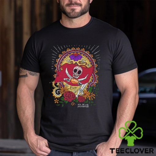 Tampa Bay Buccaneers Dia De Los Muertos Por La Cultura 2023 T Shirt