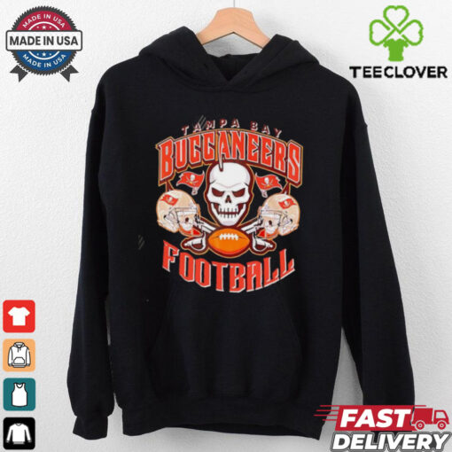 Tampa Bay Buccaneers Football Skull Swords Gildan shirt