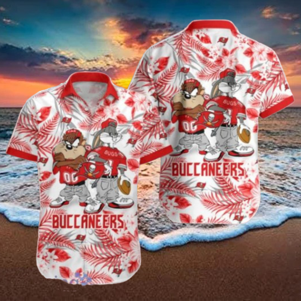 Tampa Bay Buccaneers Hawaiian Shirt Taz and Bugs For NFL Team Tampa Bay Buccaneers Hawaiian Shirt Taz and Bugs For NFL Team