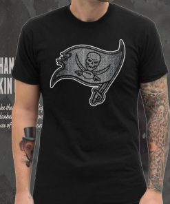 Tampa Bay Buccaneers Majestic Up And Over T Shirt