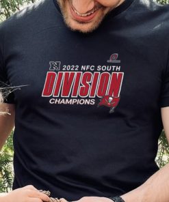Tampa bay buccaneers 2022 NFC south Division champions divide and conquer shirt