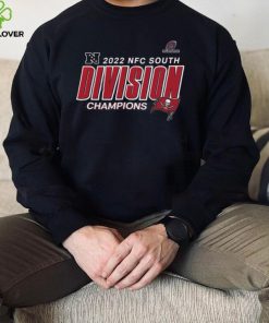 Tampa bay buccaneers 2022 NFC south Division champions divide and conquer shirt