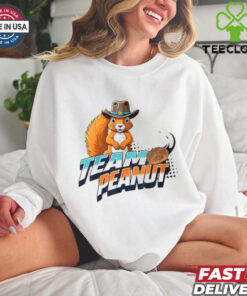 Team Peanut Justice for Peanutthe Squirrel in a Cowboy Hat Tank Top shirt